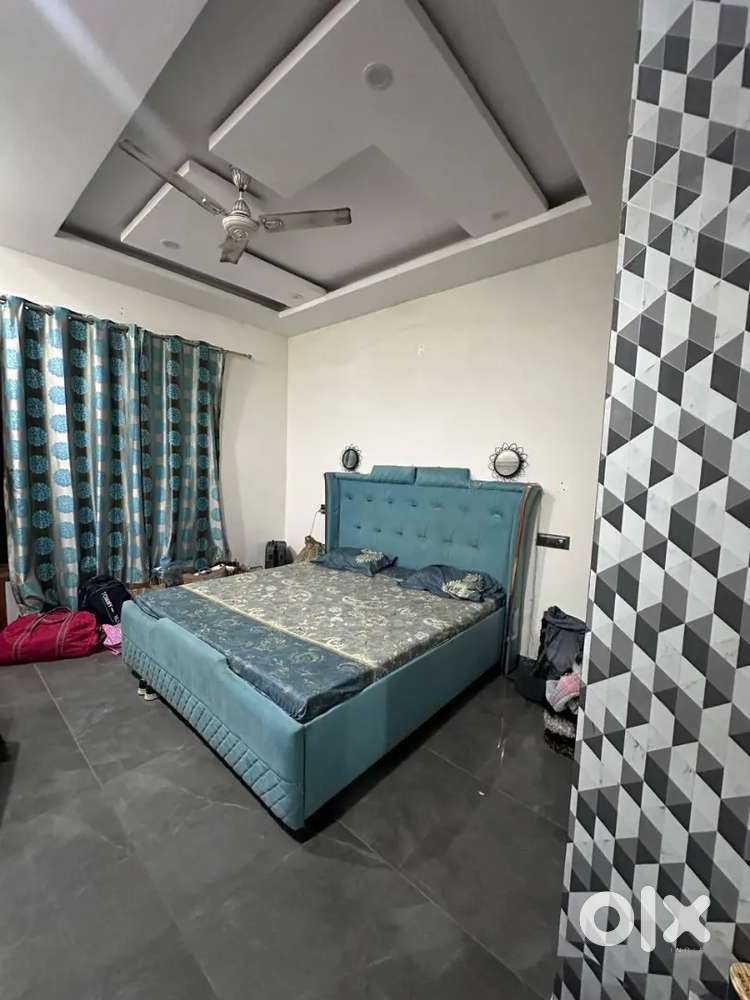 2 BHK HOUSE FOR RENT NEW SUNNY ENCLAVE 123