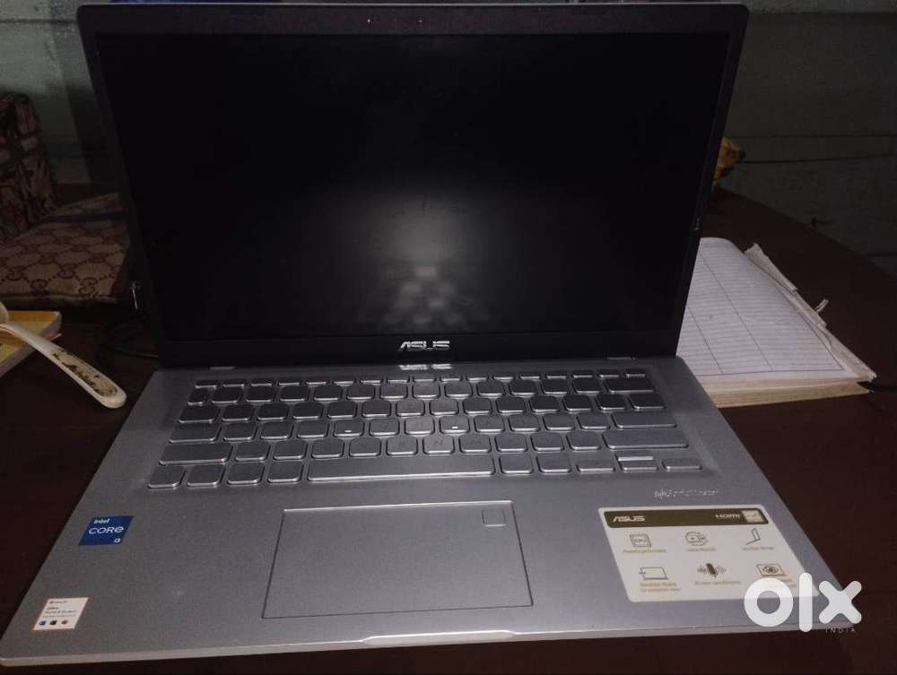 Asus laptop.