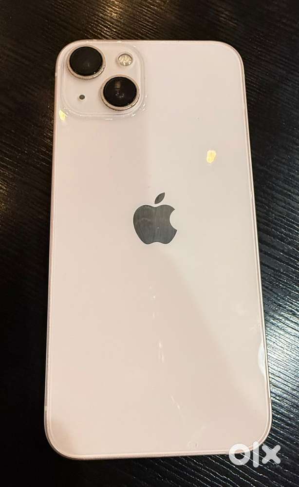 iPhone 13 Mint Condition (128 GB)