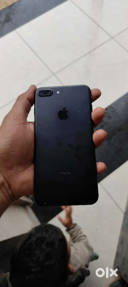 I Phone 7 plus 32 GB