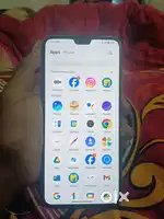 Koy kame nhi hai okay phone hai bus halka sa back panel crack hai