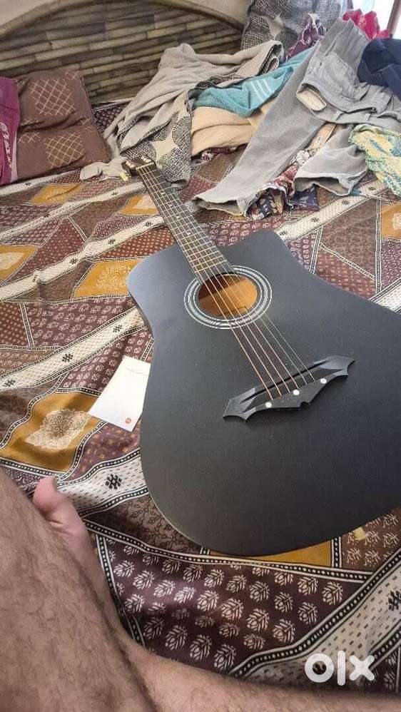 Guitar black colour