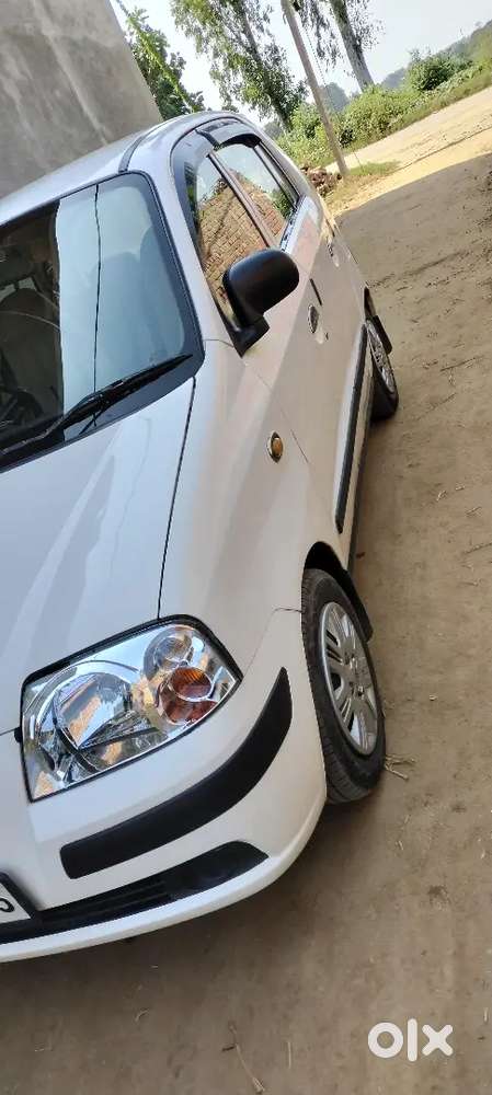 Hyundai New Santro 2013 CNG & Hybrids 90000 Km Driven acchi he