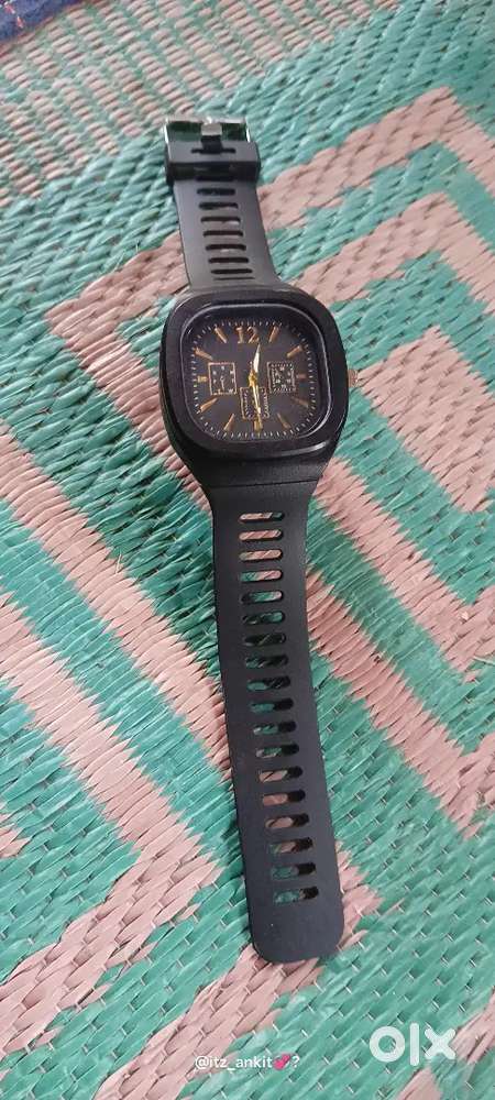 Black  Watch. ₹199