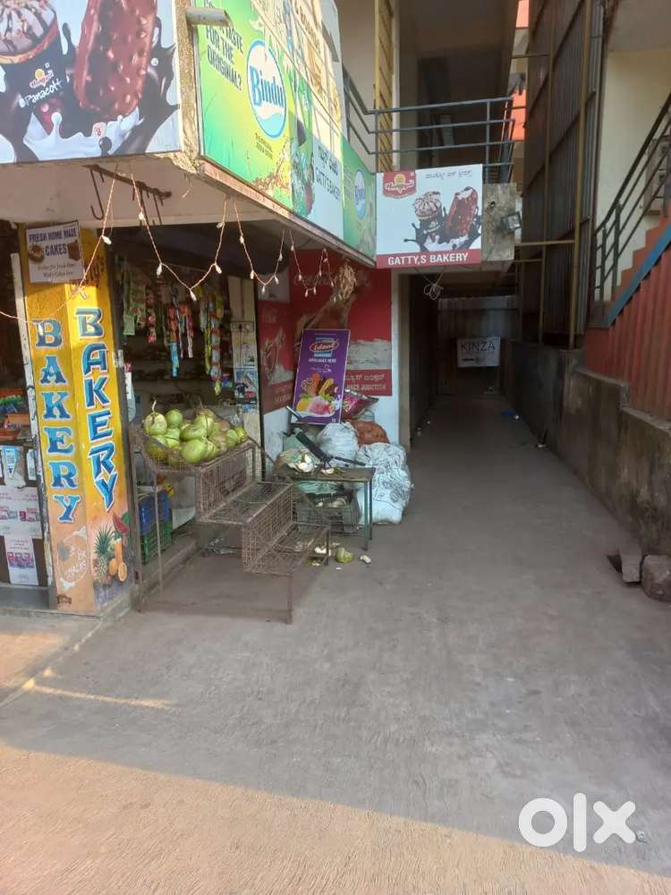 Ground floor shop for rent @kuthar junction for 10k and 20k