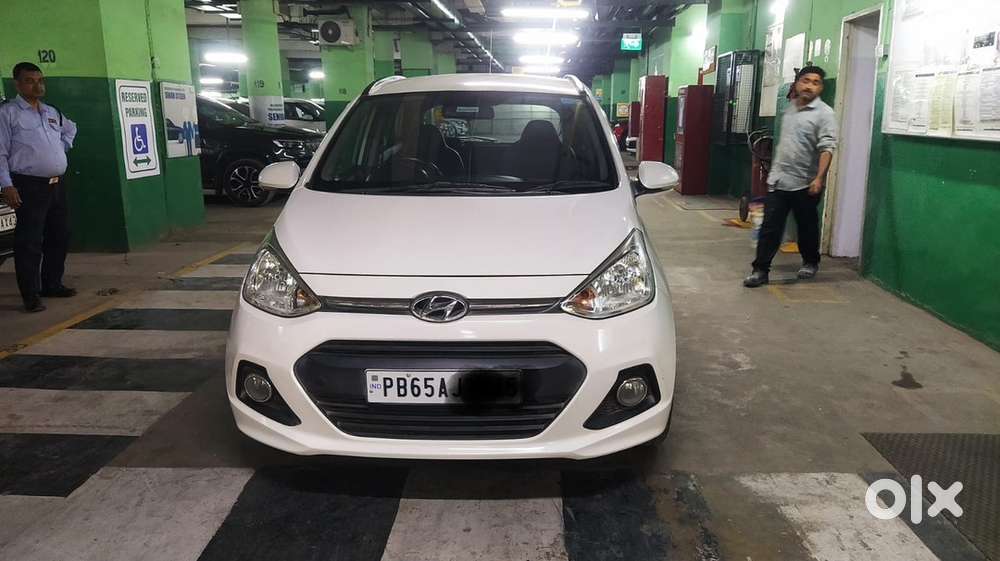 Grand i10 Automatic Top model Asta Original car