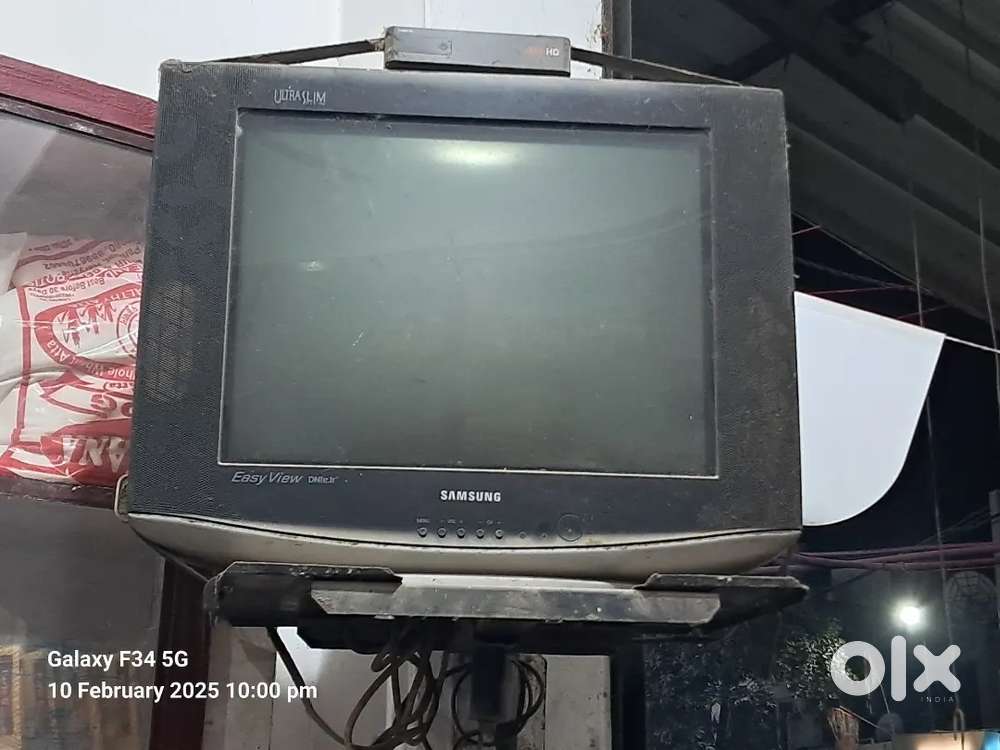 Samsung flat tv 21 in good condition