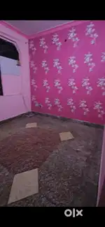 2BHK flat in Laxmi nagar (50 gaj)