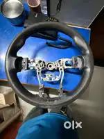 Innova crysta staring
