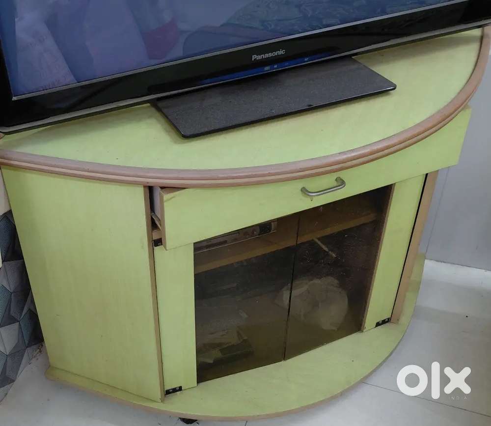 T.V. Trolly Stand with glass door