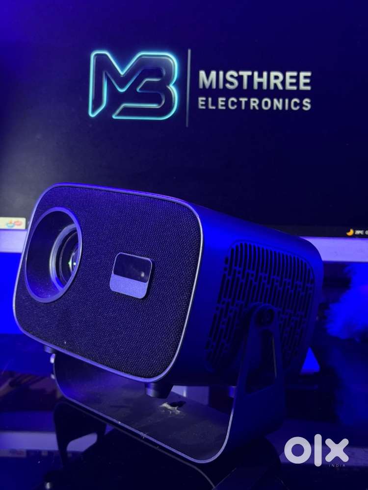 Brand New LED Projector – 4K Clarity