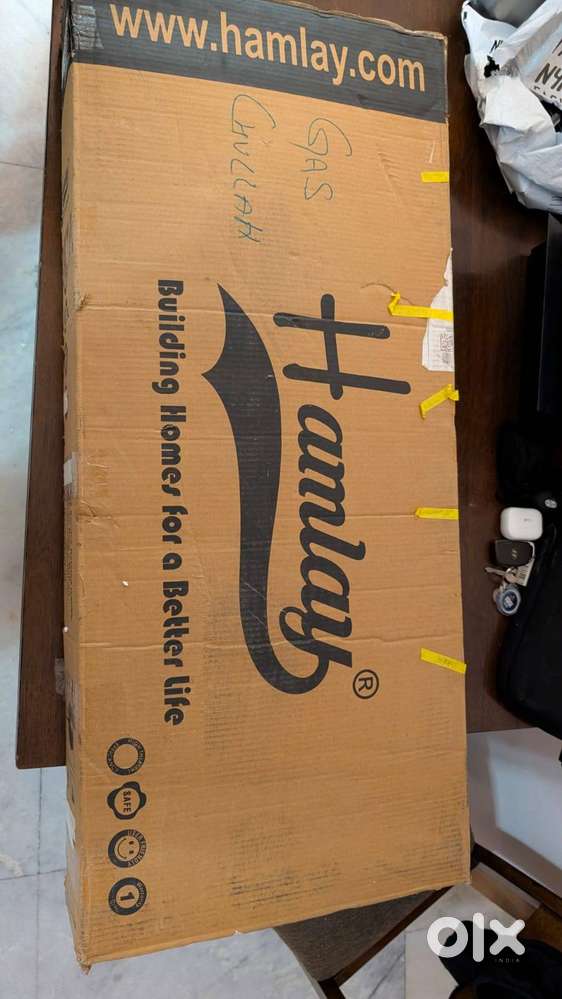 Used Hamlay 4 Burner Gas Stove (Toughened Glass) – Great Condition