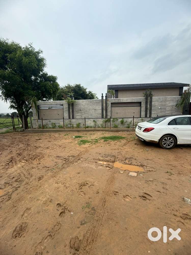 Caretaker for farmhouse