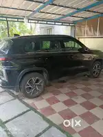 Toyota Urban Cruiser Hyryder 2023 Petrol 32657 Km Driven with sunroof