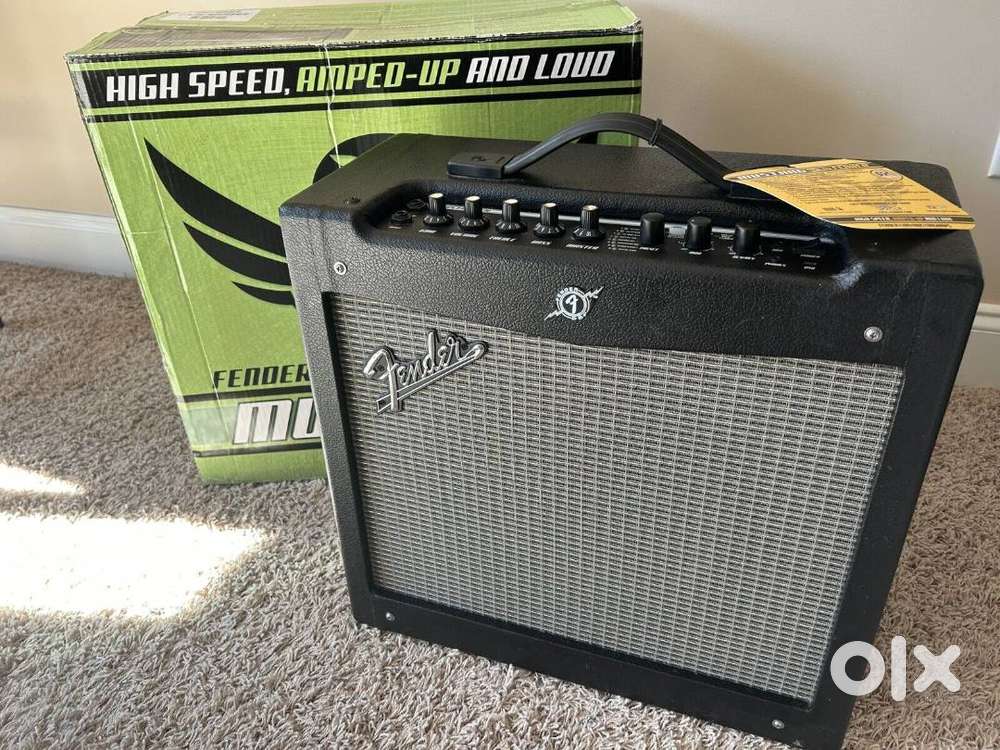 New Fender Mustang II V.2