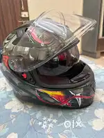 Helmet axor apex venomous