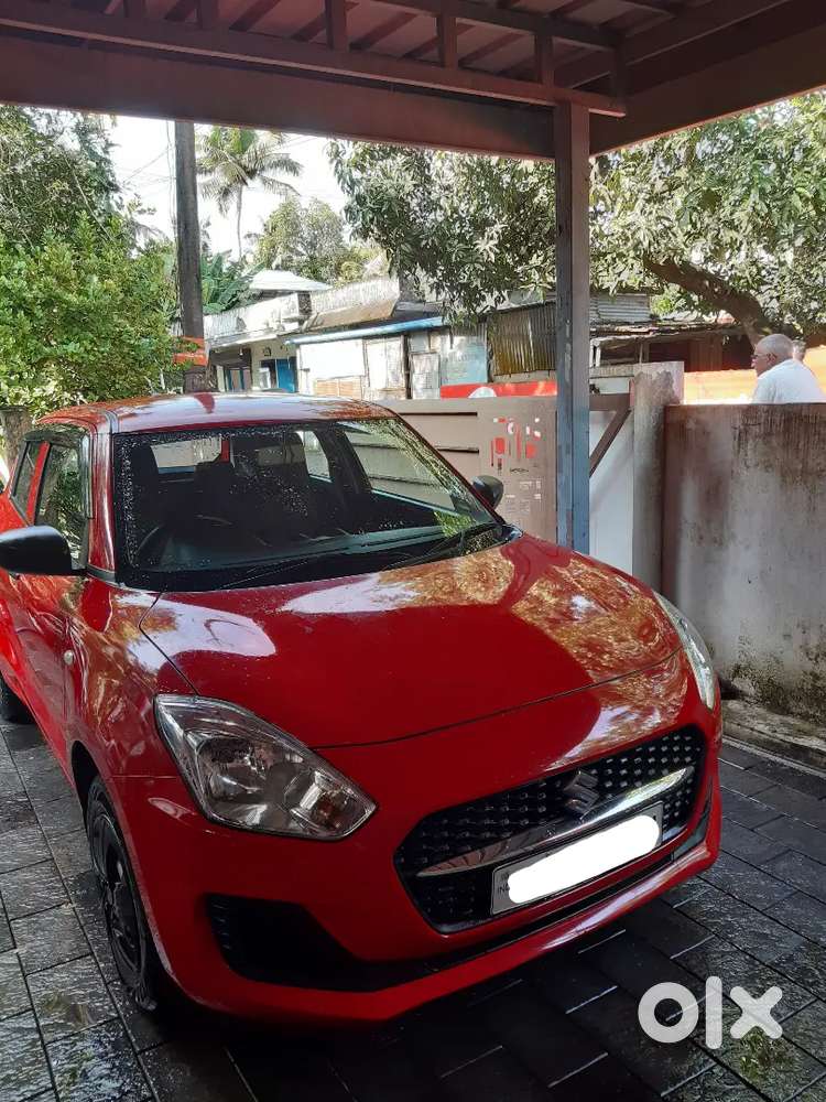 Maruti Suzuki Swift 2021 Petrol 42000 Km Driven