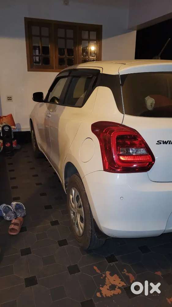 Maruti Suzuki Swift 2021 Petrol 60000 Km