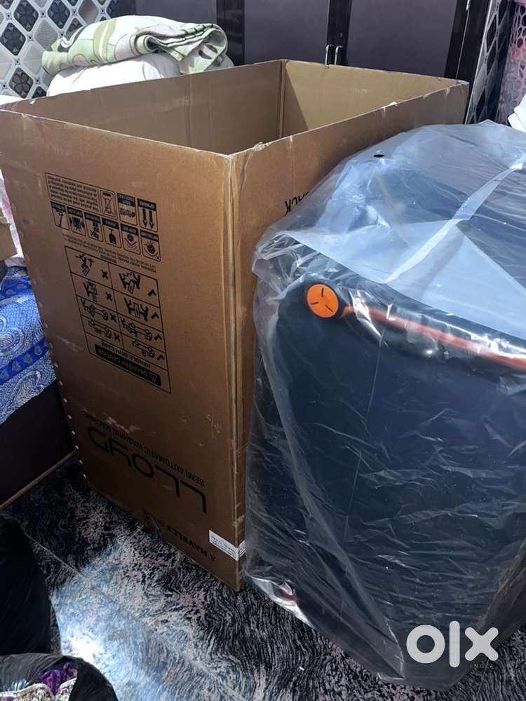 Brand new seal pack llyod semi automatic washing machin 12 kg