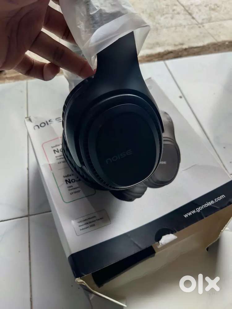 Bluetooth headphones