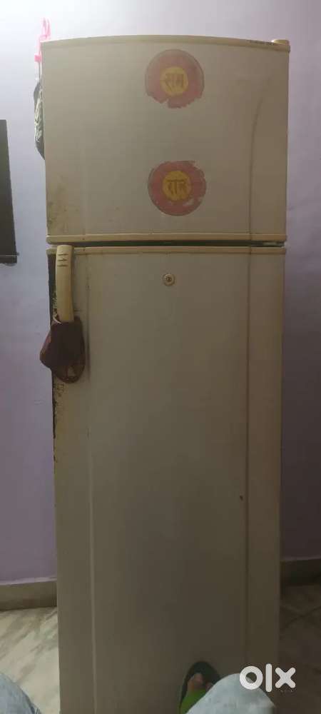 Whirlpool double decker refrigerator