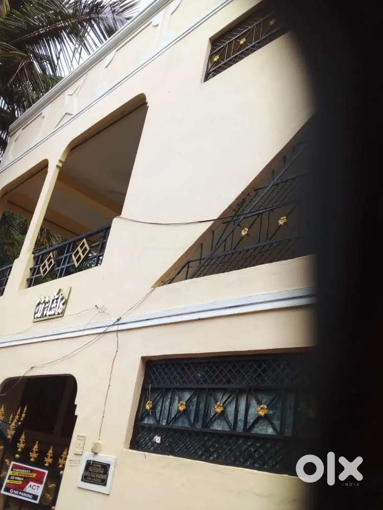Short family/student bachelor portion flat in adikmet vidyanagar.