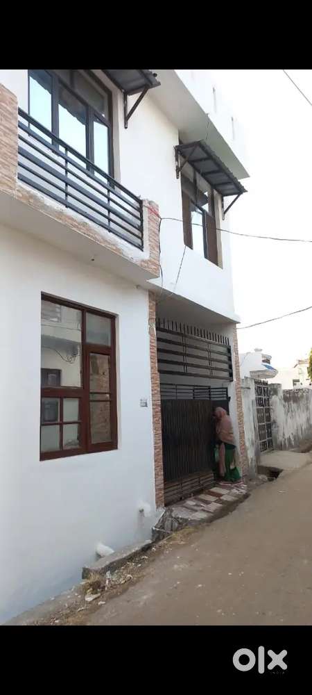 2bhk flat rent in bathandi jammu near Police station main market