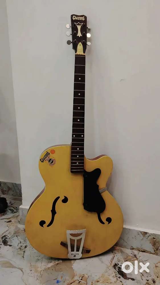 Excellent Condition  Strings Not Installed  Body Like New