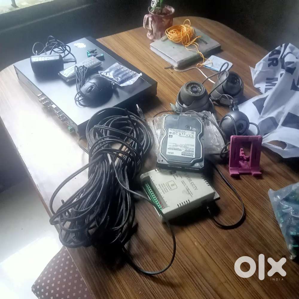 CCTV DVR and 3 cams