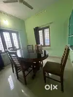 Dining Table with 6 chairs