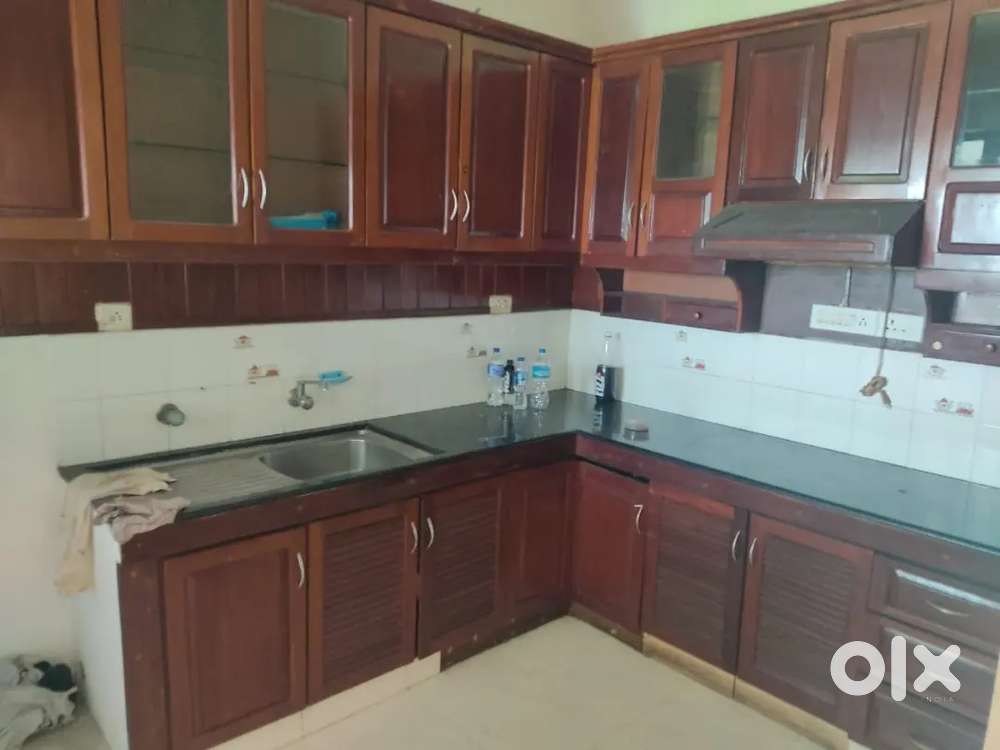 3BHK in Skyline Pathadipalam