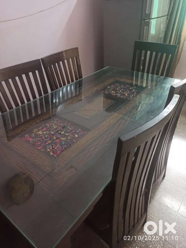 DINING TABLE with glass top & six chairs
