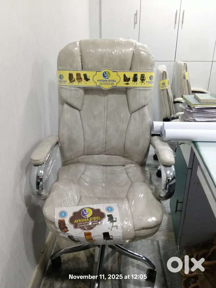 Office Chair New Condition