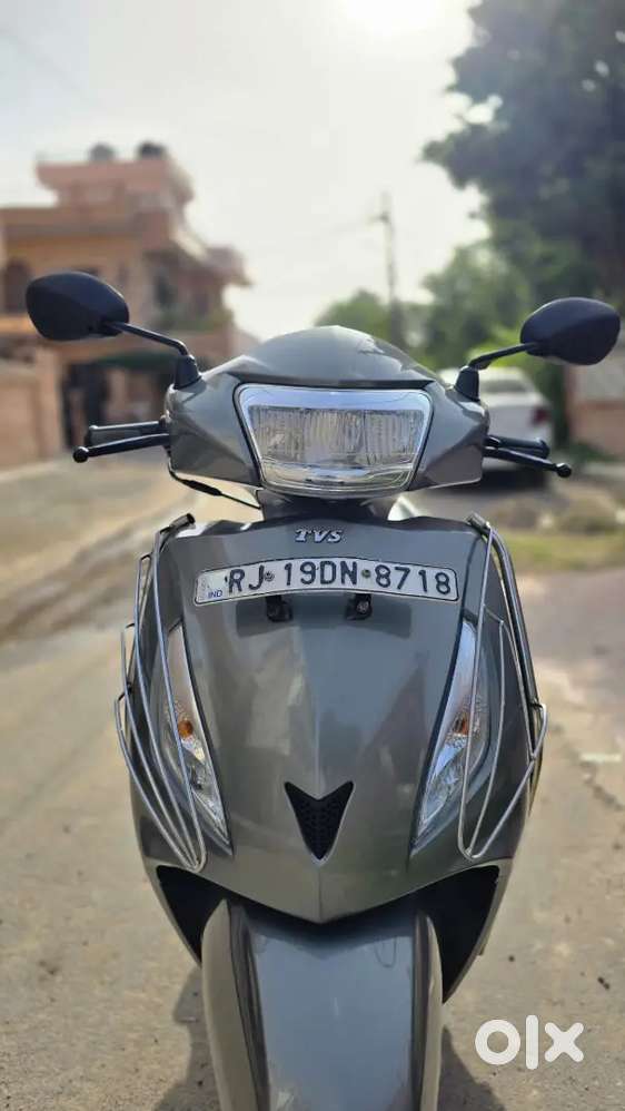 TVs Jupiter well condition