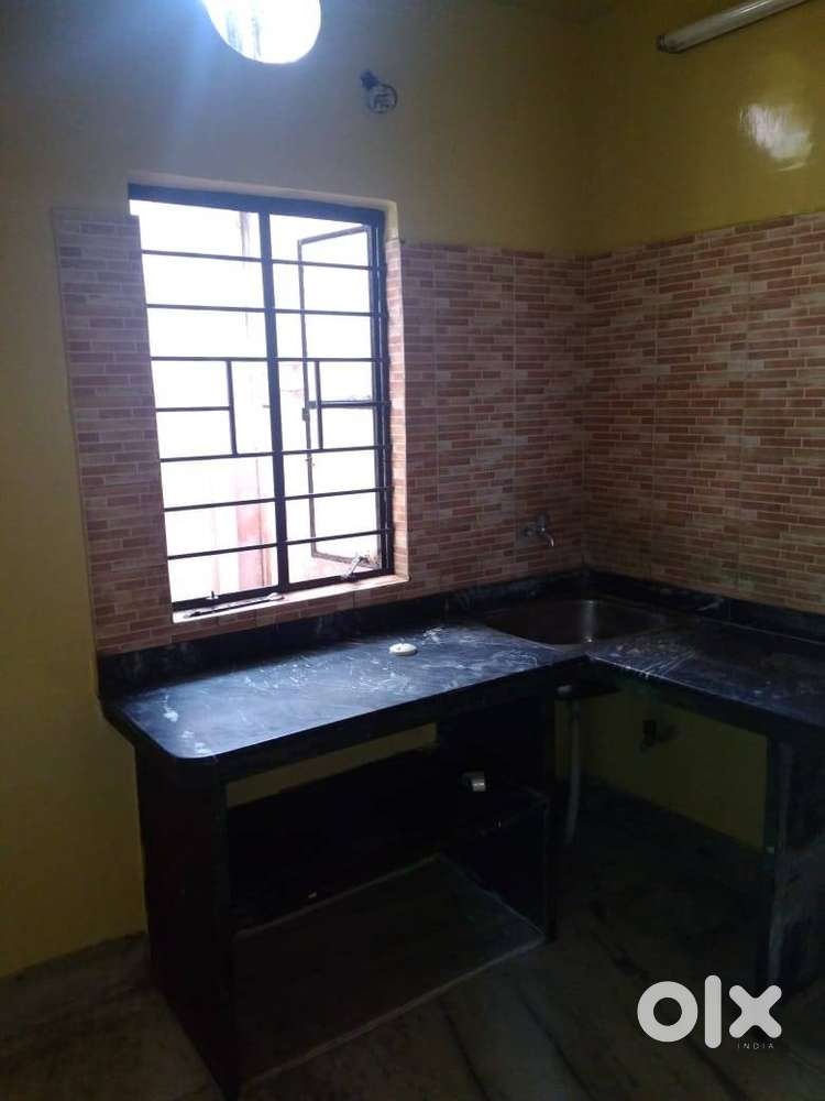 Flat for Rent at Konnagar. (600m from Konnagar Railway Station)