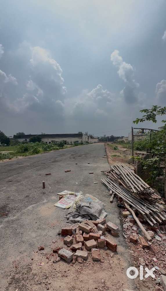 sikandra panwari flyover ke paas commercial plots 500baj se 1000baj