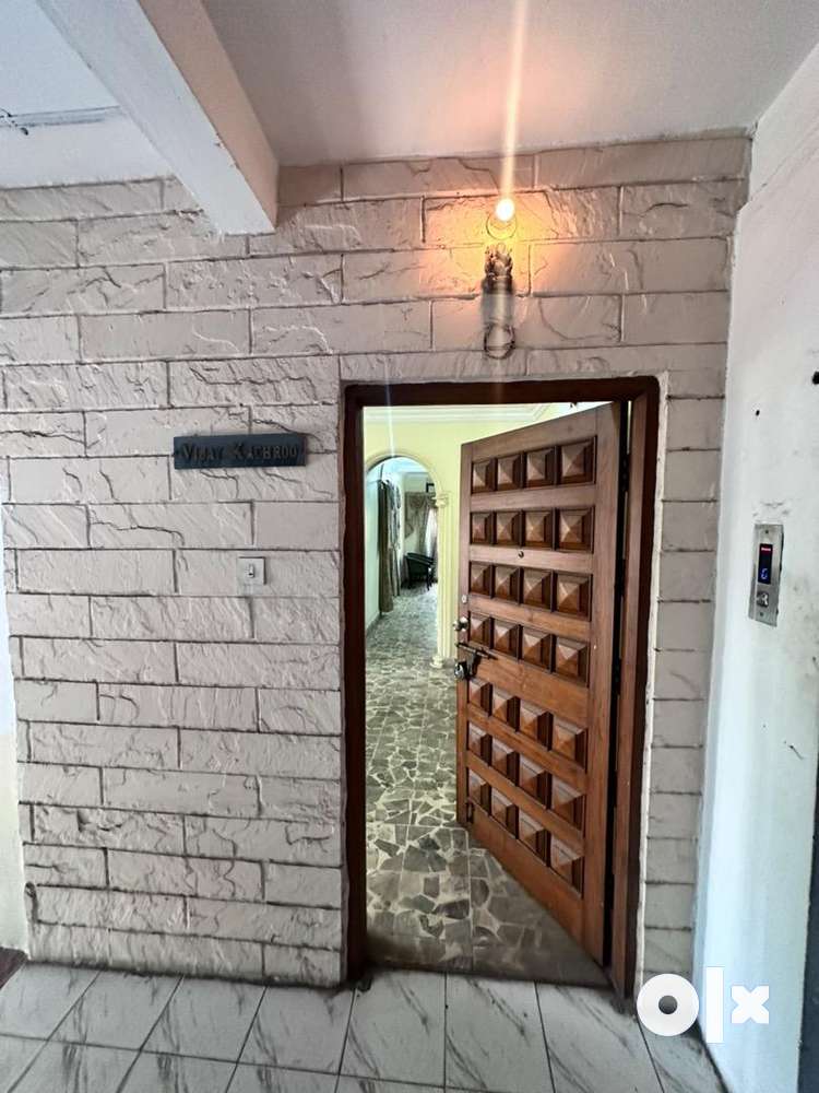 3.5 BHK Flat For Sell in Civil Lines