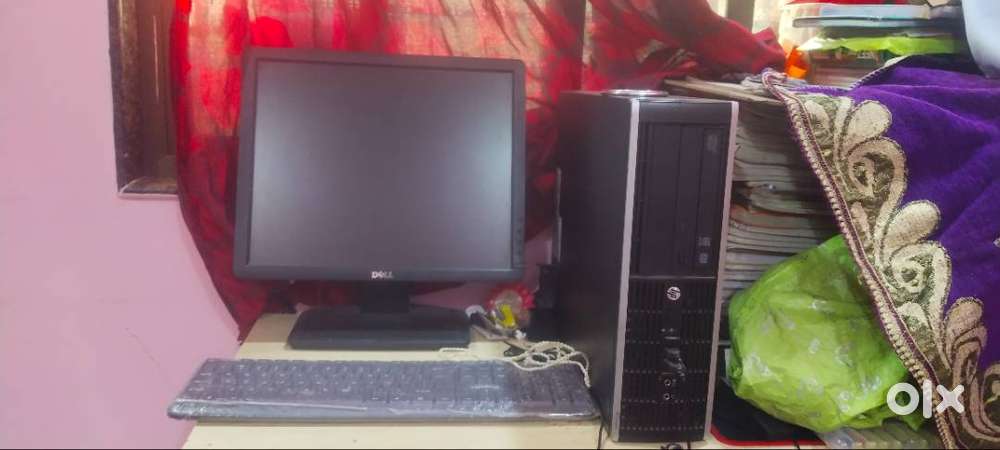 Cpu of hp and monitor of Dell