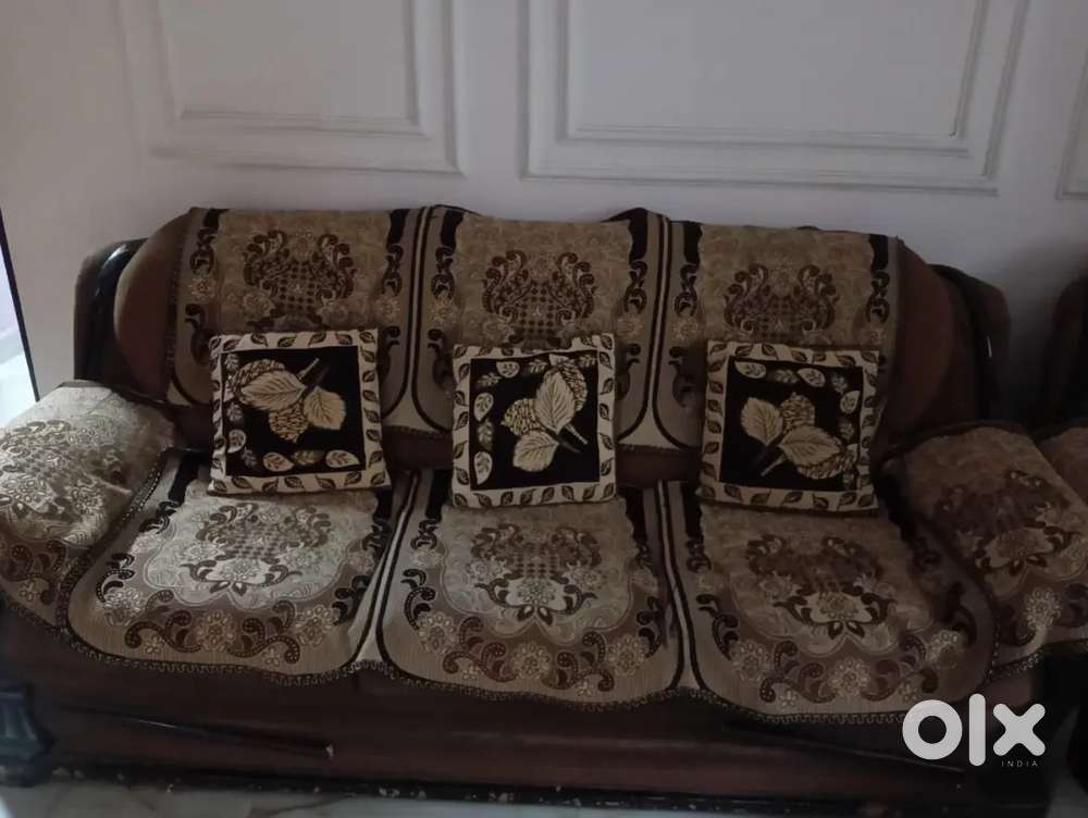 5 seater Sofa Ready for sale