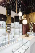 Available Shop on rent