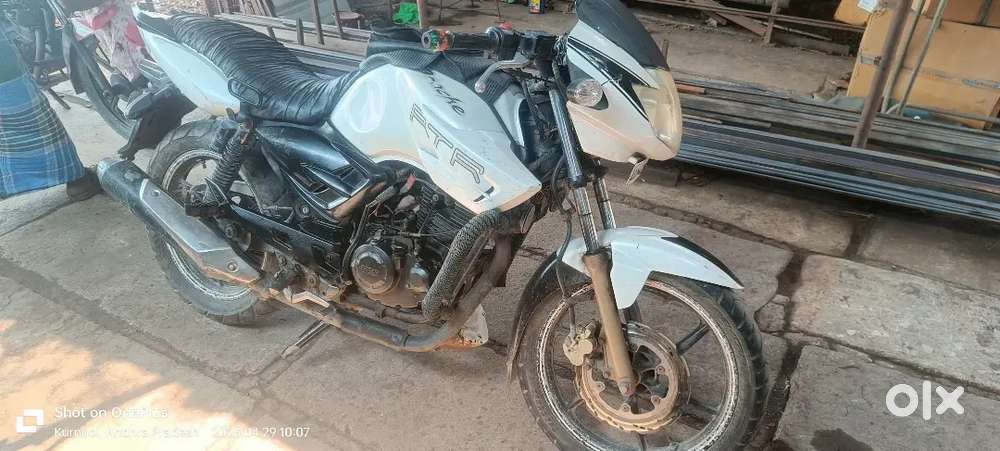 TVS Apache RTR 180