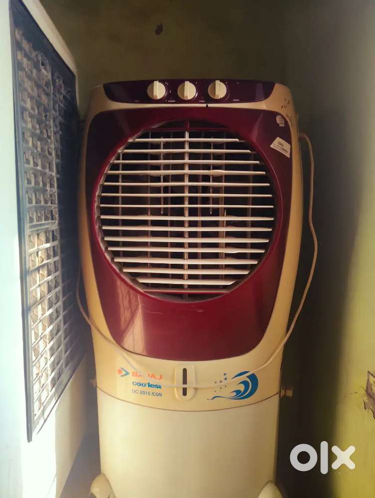 Bajaj cooler