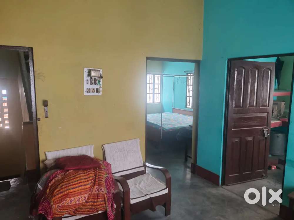 Well ventilated 2 Room set