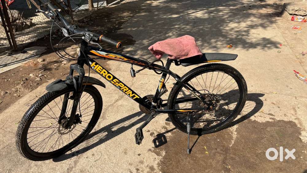 Smooth gears, good brakes, sturdy, and comfortable best cycle ever!!!