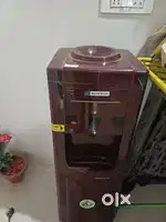 Electronic watercooler