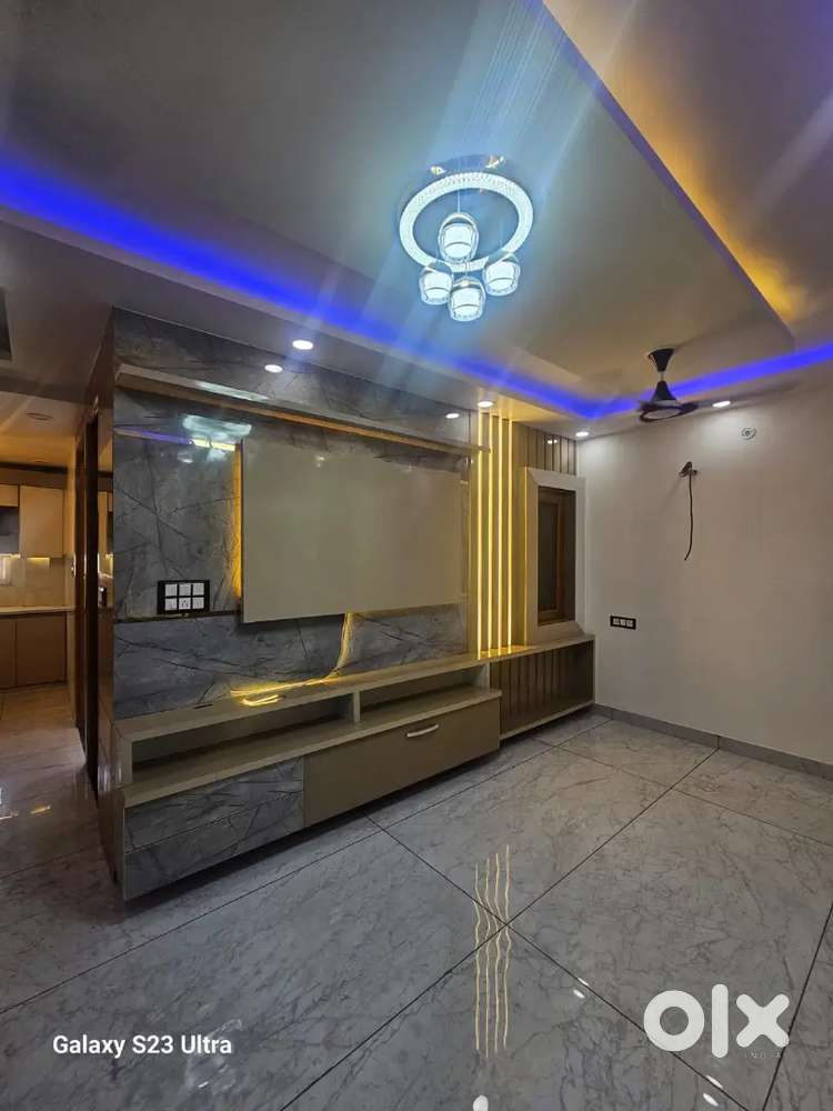 3bhk L type single unit walking from metro