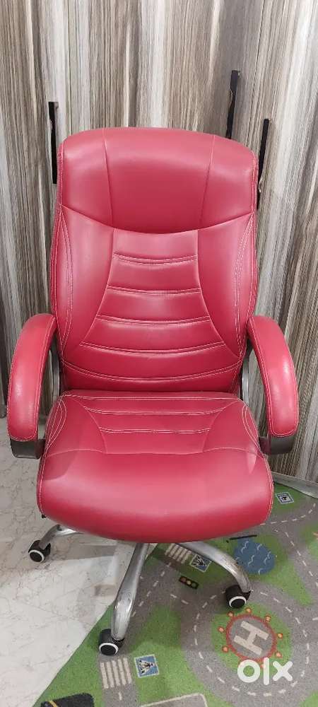 Brand new Gaming boss chair original
