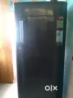 3G  fridge  color sapphire titanium