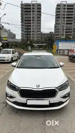 Skoda Slavia 1.5 TSI Style, 2023, Petrol