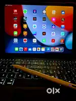 iPad Air 5th Gen M1 Chip + Logitec Bluetooth keyboard  + Stylus
